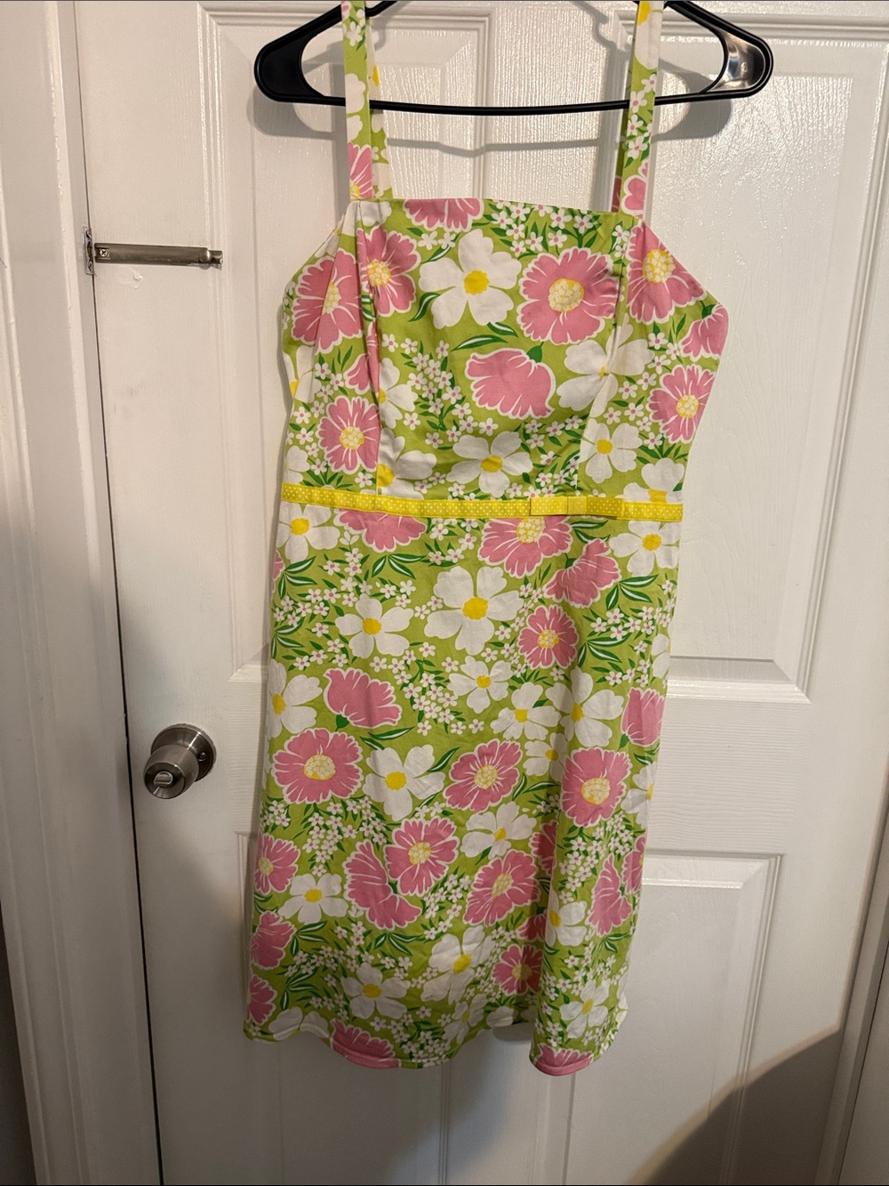 Sleeveless Green Floral Sundress with Pink & White Blooms
